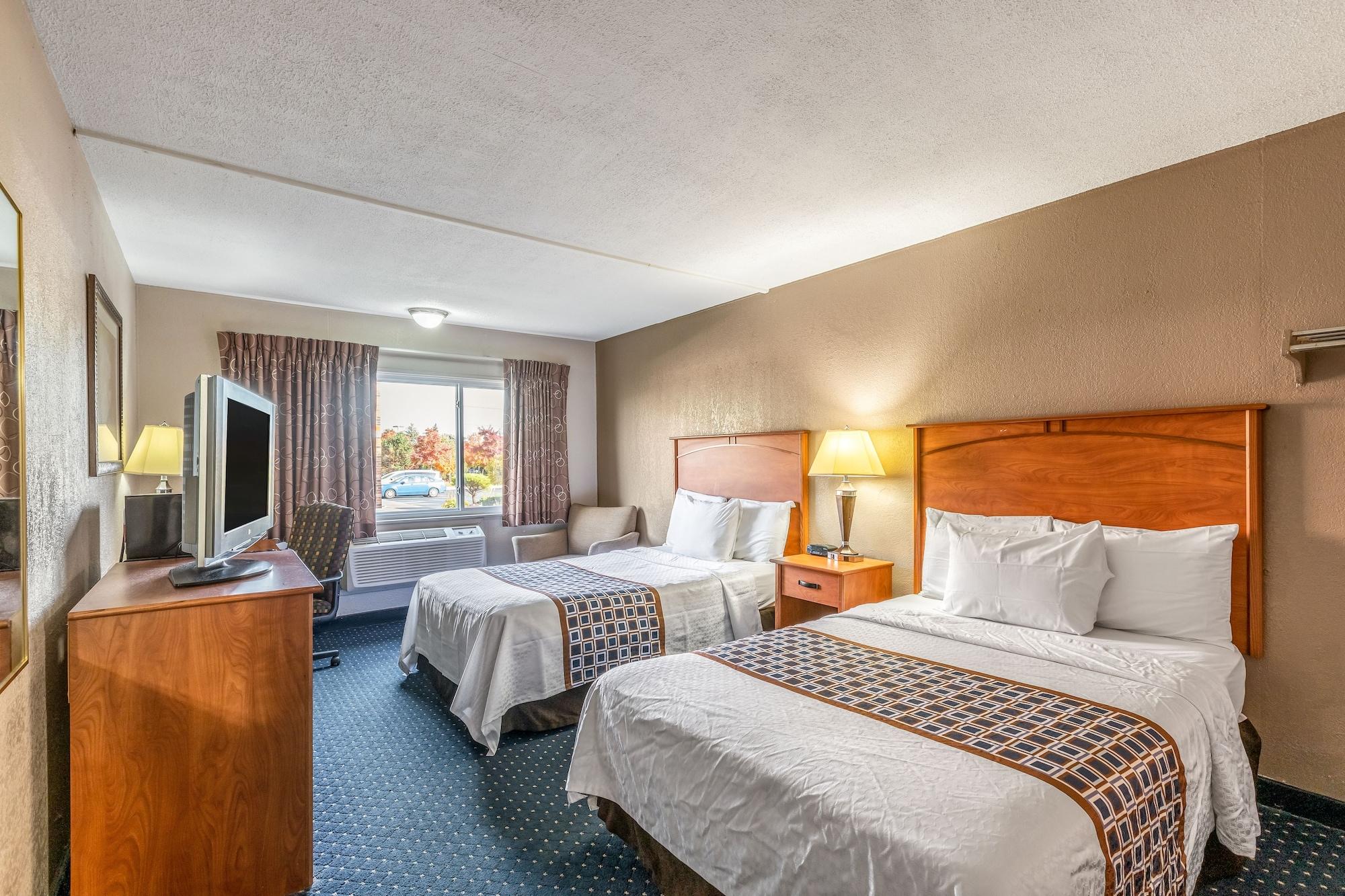 רומולוס Magnuson Hotel Detroit Airport מראה חיצוני תמונה